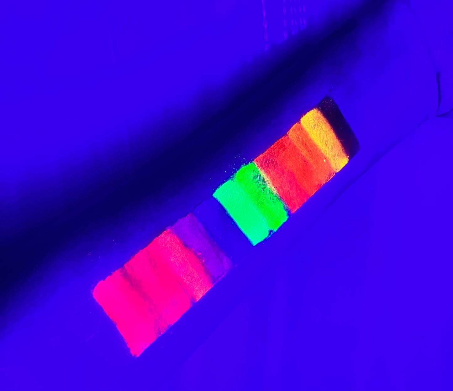 UV Glow Pigments Eyeshadow Powders - 12 colors